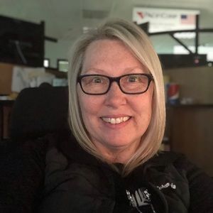 Meet your Posher, Melissa